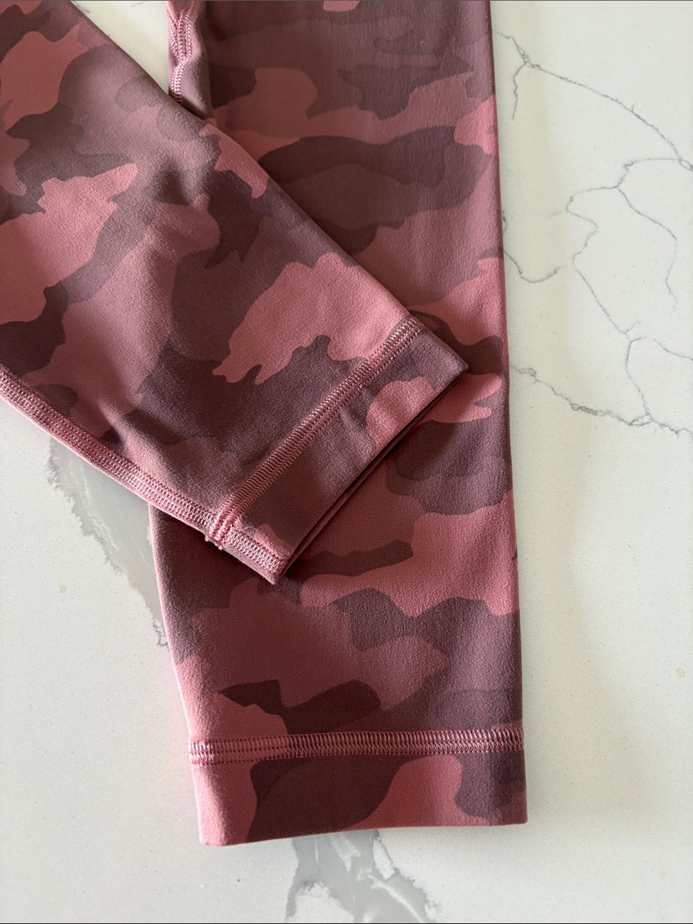 Lululemon Align High-Rise Leggings 25” ~ 4 ~ Camo Brier Rose